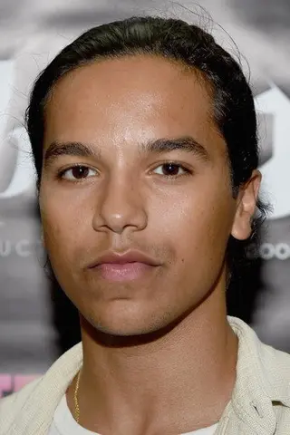 Peliculas de Tyler Dean Flores
