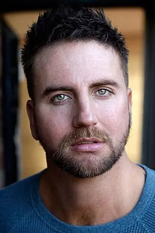 Peliculas de Carl Loughlin