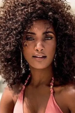 Peliculas de Erika Januza