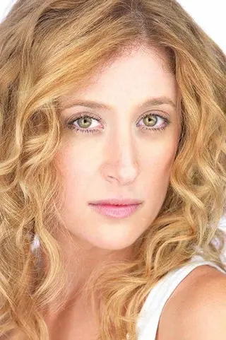 Peliculas de Caissie Levy