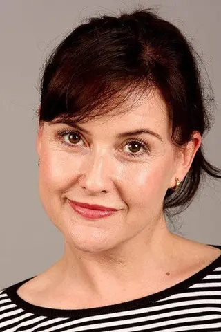 Peliculas de Elizabeth Carling