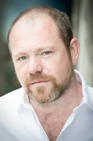 Peliculas de Dominic Kinnaird