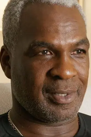 Peliculas de Charles Oakley