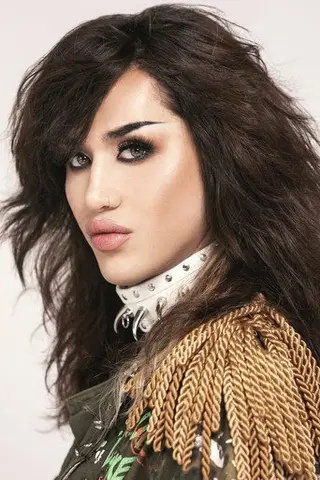 Peliculas de Adore Delano