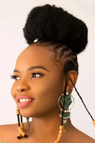 Yemi Alade - Córka • Potomstwo