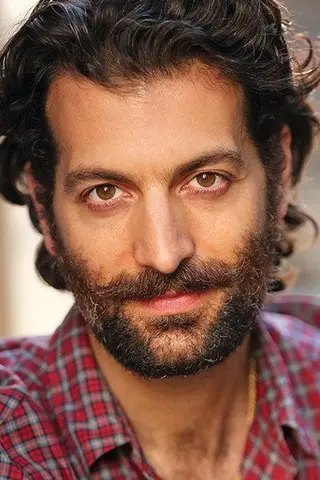 Peliculas de Dennis Apergis