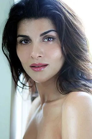 Peliculas de Nazanin Homa