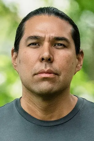 Peliculas de Dallas Goldtooth
