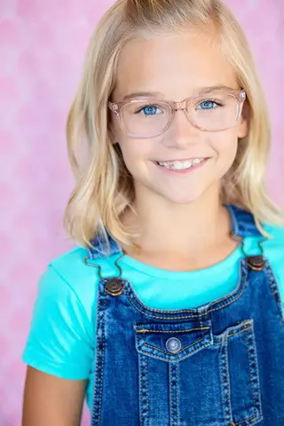 Peliculas de Aven Lotz