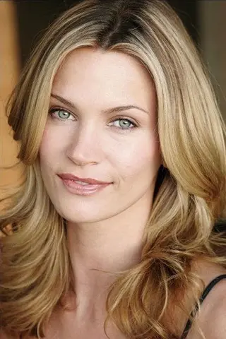 Peliculas de Natasha Henstridge