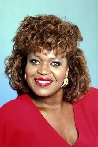 Peliculas de Alaina Reed Hall