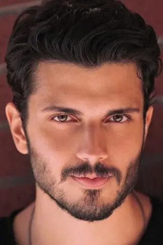 Peliculas de Ali Yağız Durmuş