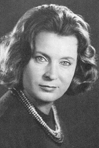 Lyubov Sokolova - Altura • Físico