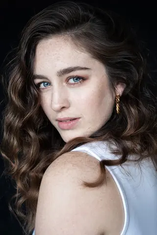 Peliculas de Danielle Galligan