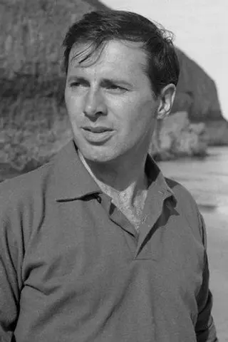 Peliculas de Peter Halliday