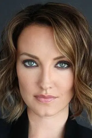 Peliculas de Aja Evans