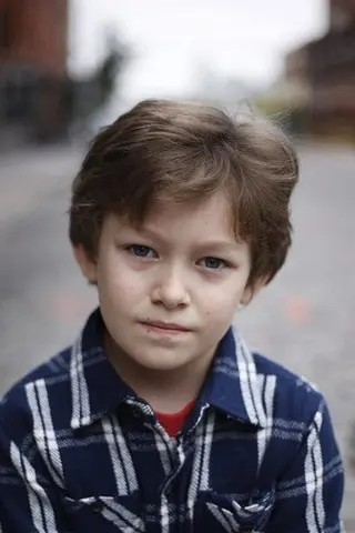 Peliculas de Joey Curtis-Green