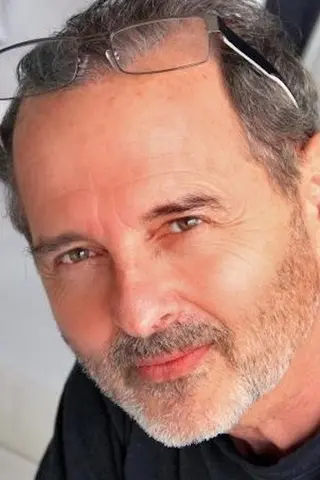 Peliculas de Raymond Aquaviva