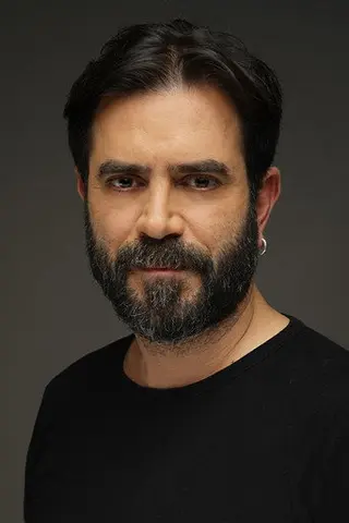 Peliculas de Teoman Kumbaracıbaşı