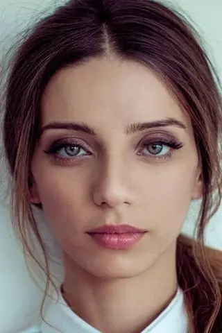 Peliculas de Angela Sarafyan