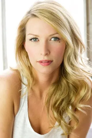 Peliculas de Lauren Vandenbrook