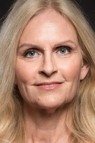 Peliculas de Jennifer Emett