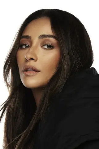 Peliculas de Shay Mitchell