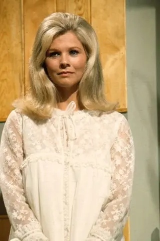 Peliculas de Suzanne Neve