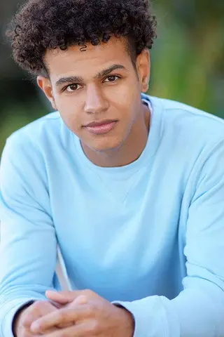 Peliculas de Tyler Lofton
