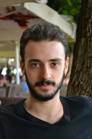 Peliculas de Errikos Miliaris