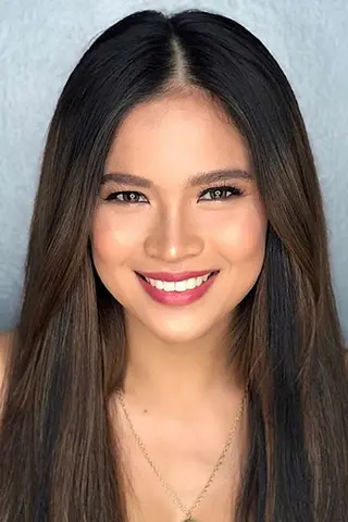 Peliculas de Louise delos Reyes