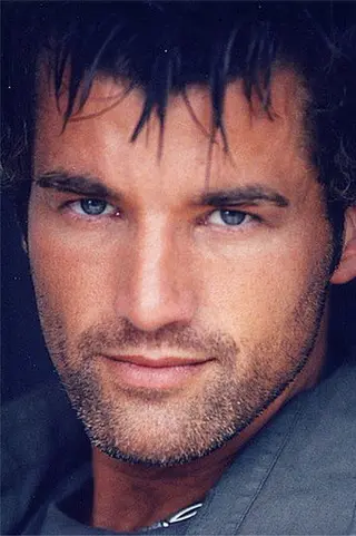 Peliculas de Josh Connor