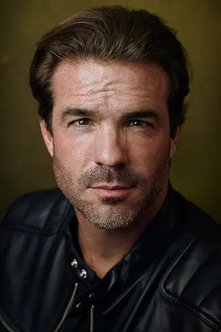 Peliculas de Matt Mangum