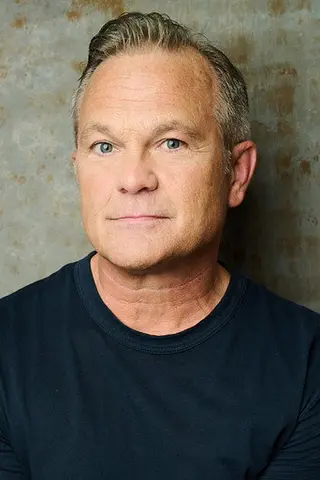 Peliculas de Brett Baker