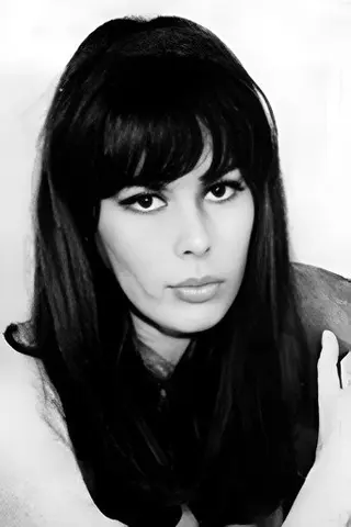 Peliculas de Nicole Debonne
