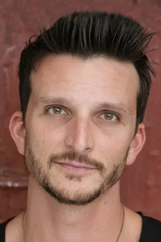 Peliculas de Aaron Behr