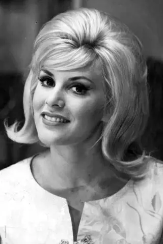 Peliculas de June Wilkinson