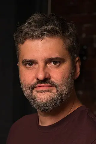 Peliculas de Rolando Matsangos