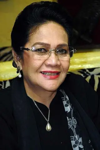 Peliculas de Rina Hasyim