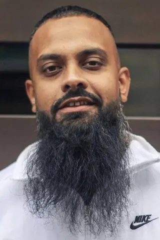 Peliculas de Guz Khan