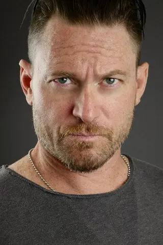 Peliculas de Adam T Perkins