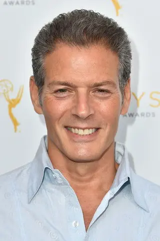 Peliculas de Kevin Spirtas
