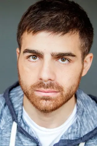 Peliculas de Amir Sám Nakhjavani