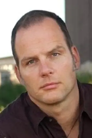 Peliculas de Adrian G. Griffiths