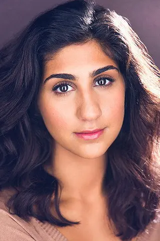 Peliculas de Olivia Khoshatefeh