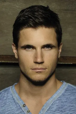Peliculas de Robbie Amell
