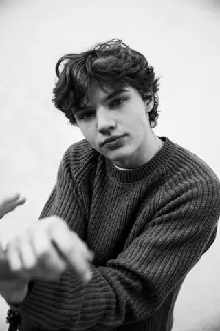 Peliculas de Dylan Hughes