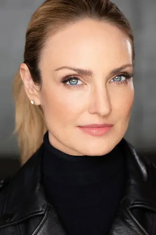 Peliculas de Carly Thomas Smith