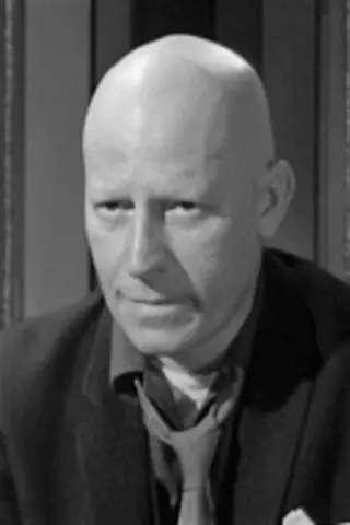 Peliculas de Oliver MacGreevy