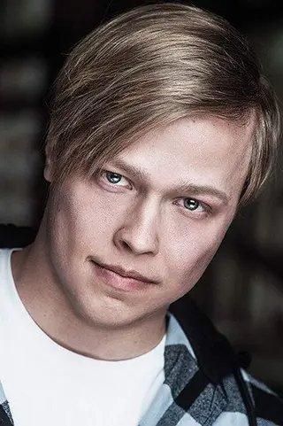Peliculas de Erik Junnola